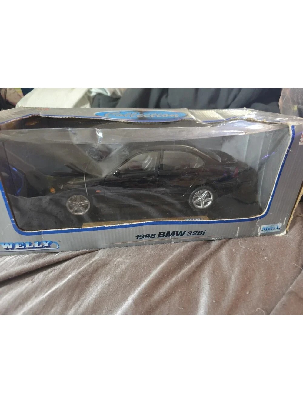 BMW 328i 1998 Welly 1:18 collection DIE-CAST Black Rare New in Box